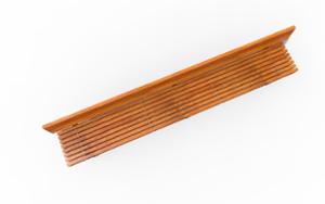 straatmeubilair, zitbanken, verticale planken, houten rugleuning, houten zitting